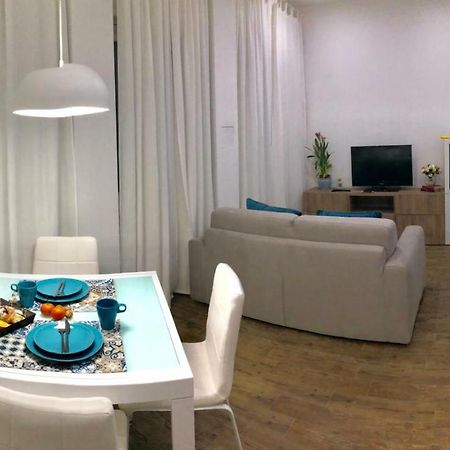 Mamma Roma 151 Lägenhet Exteriör bild