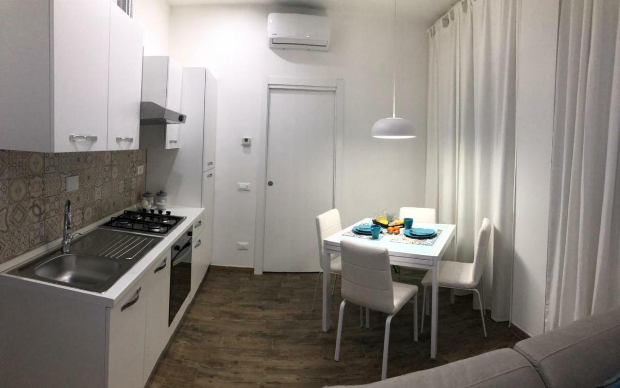 Mamma Roma 151 Lägenhet Exteriör bild